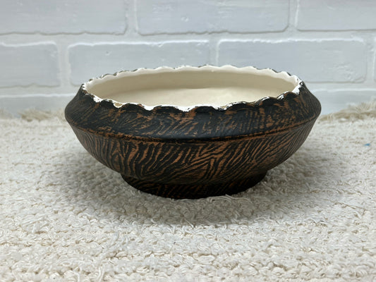 McCoy pottery shallow bulb dish 1960s