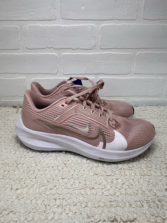 Nike Pegasus running shoes Size 6.5 Womens