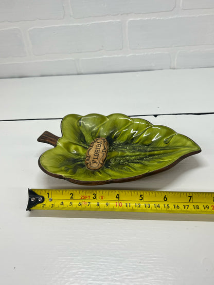 Treasure Craft Dish