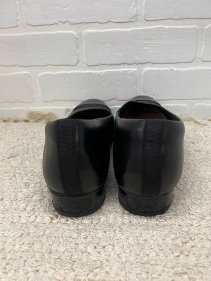 Shoe Size 10 Clarks Black Flats