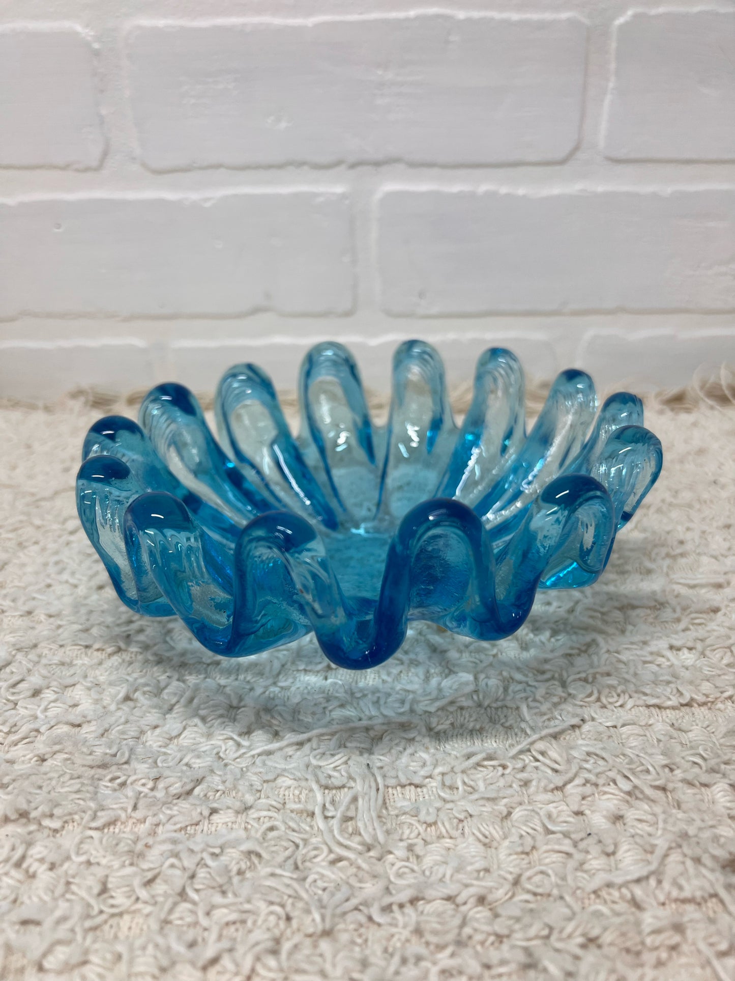 Vintage 'Pulled' Art Glass Blue Bowl