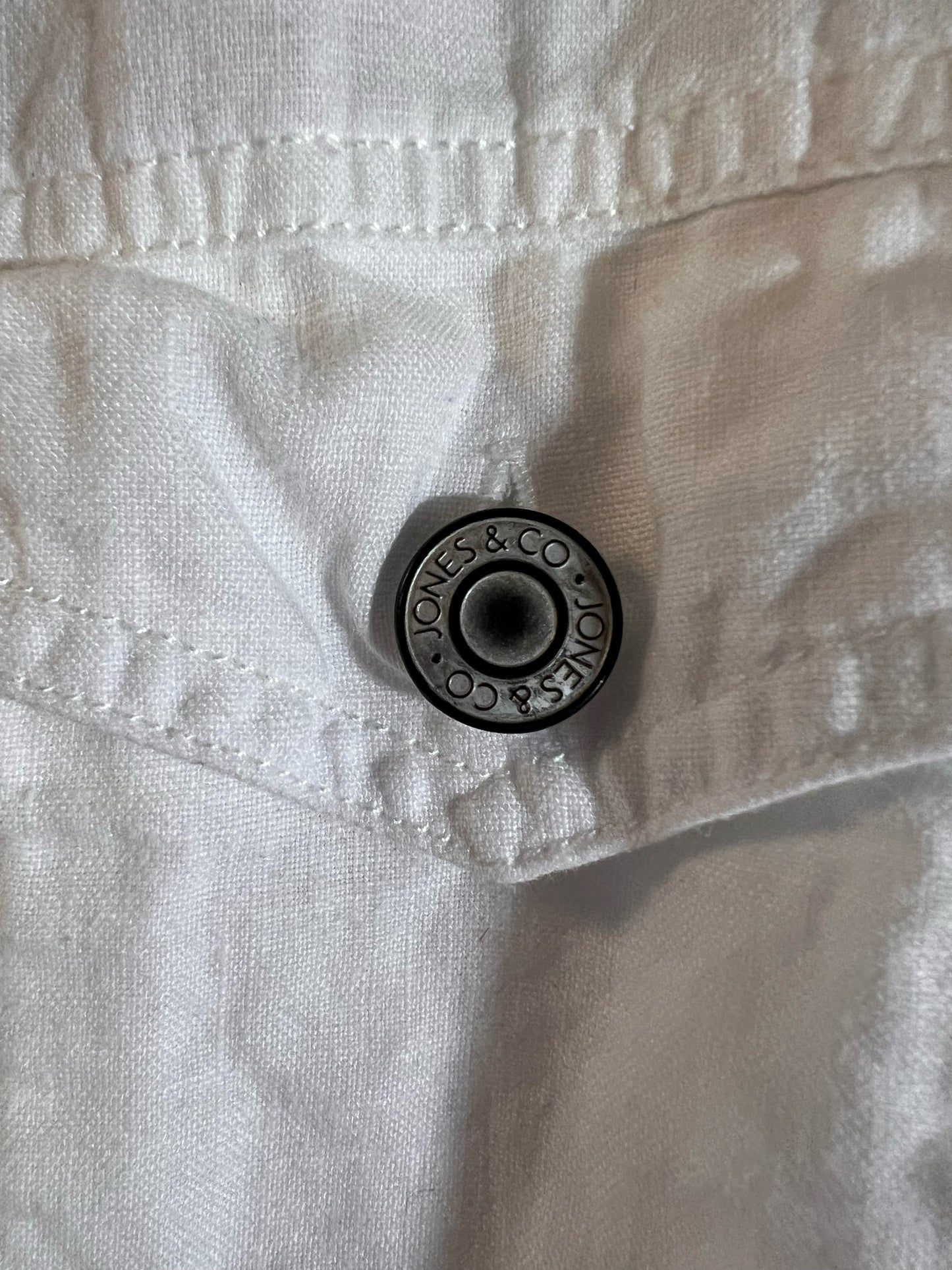 Size XL Jones & Co Linen White Jacket