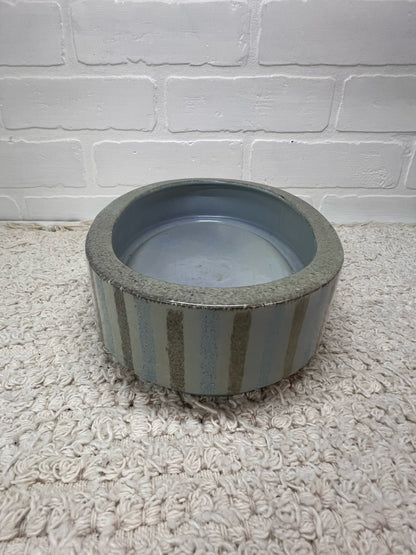 Red Wing Pottery Monarch Line Oval Shallow Planter Blue/Gray Stripe