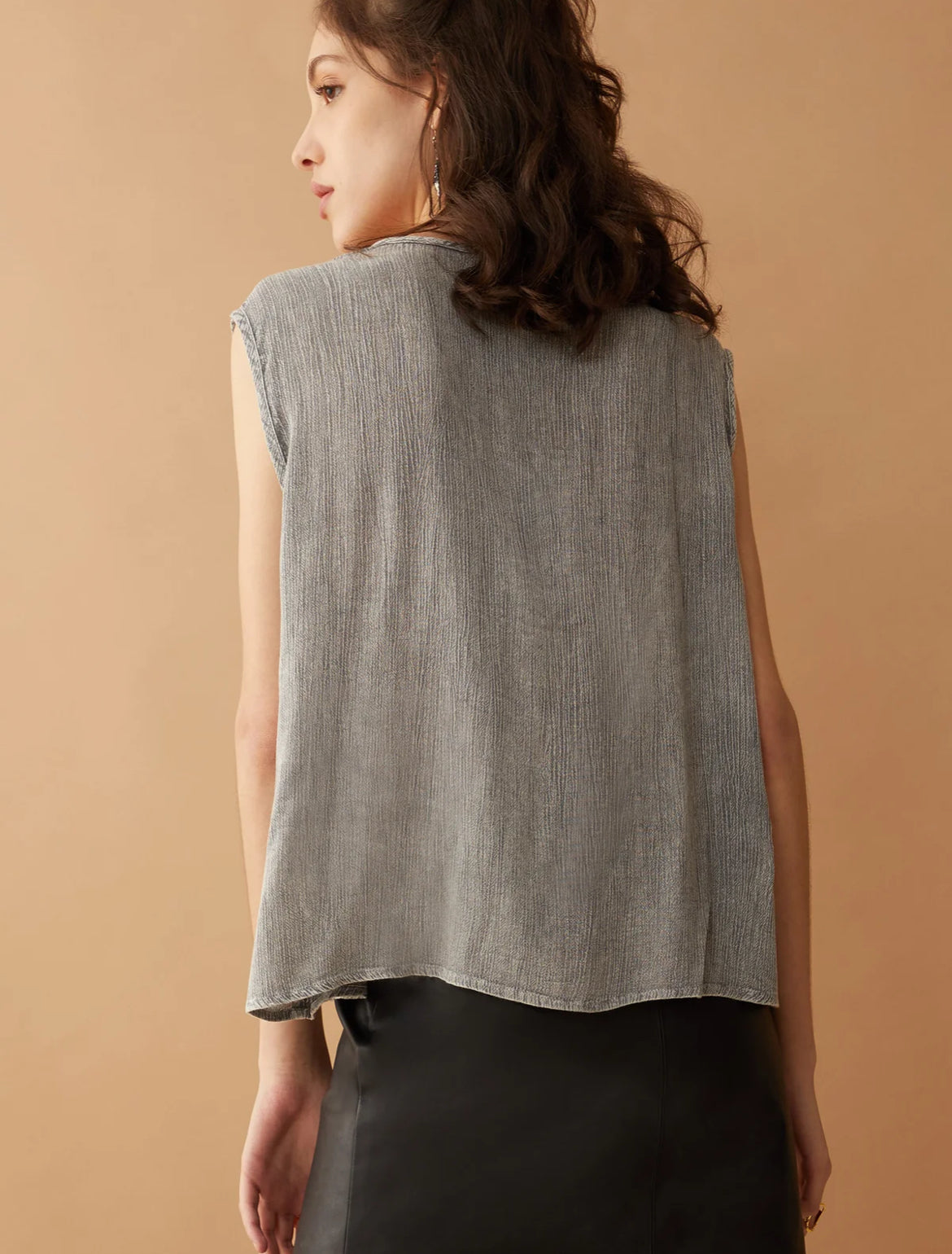 Bohera Arya Embroidered Washed Top in Gray