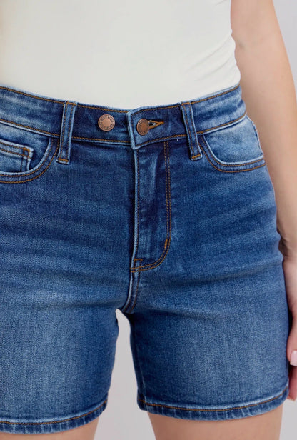 Judy Blue High Waisted 2 Button Mid Length Dad Shorts S-M-L Dark Wash