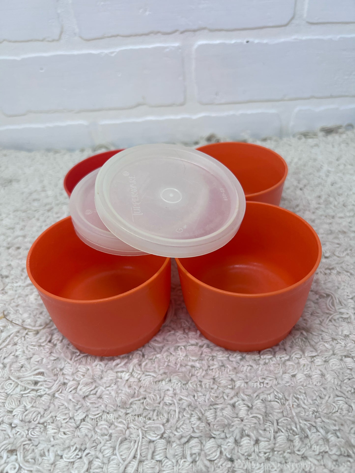 Tupperware Orange Snack Cups - set of 4 with lids