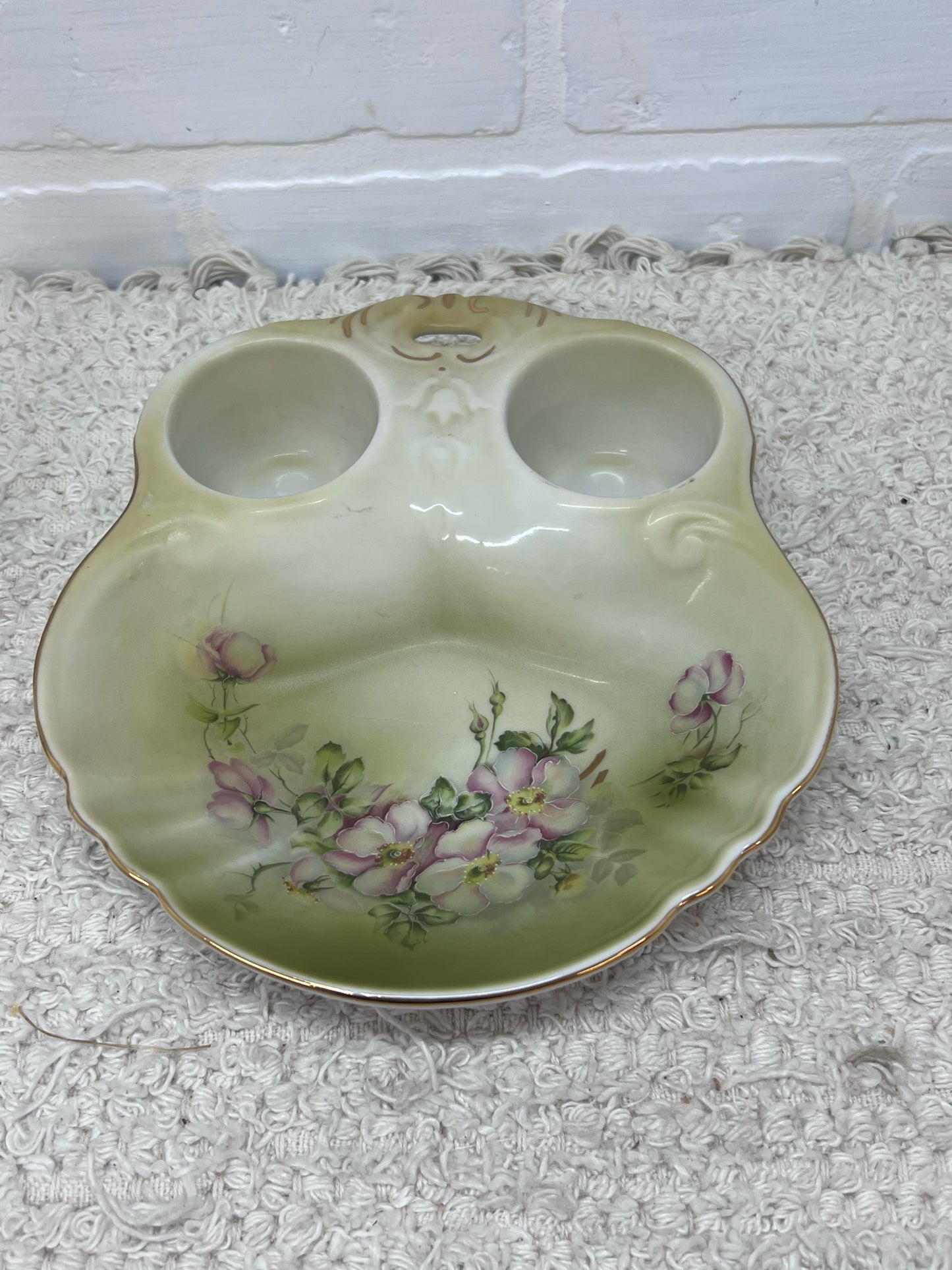 Nippon Vanity Set - Hand painted rose pattern