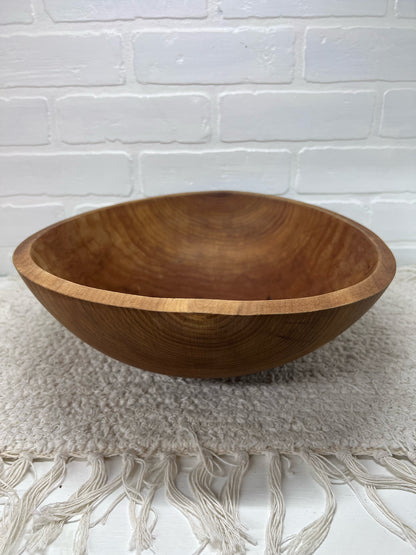 Large Hard Wood Clarendon Vermont Bowl
