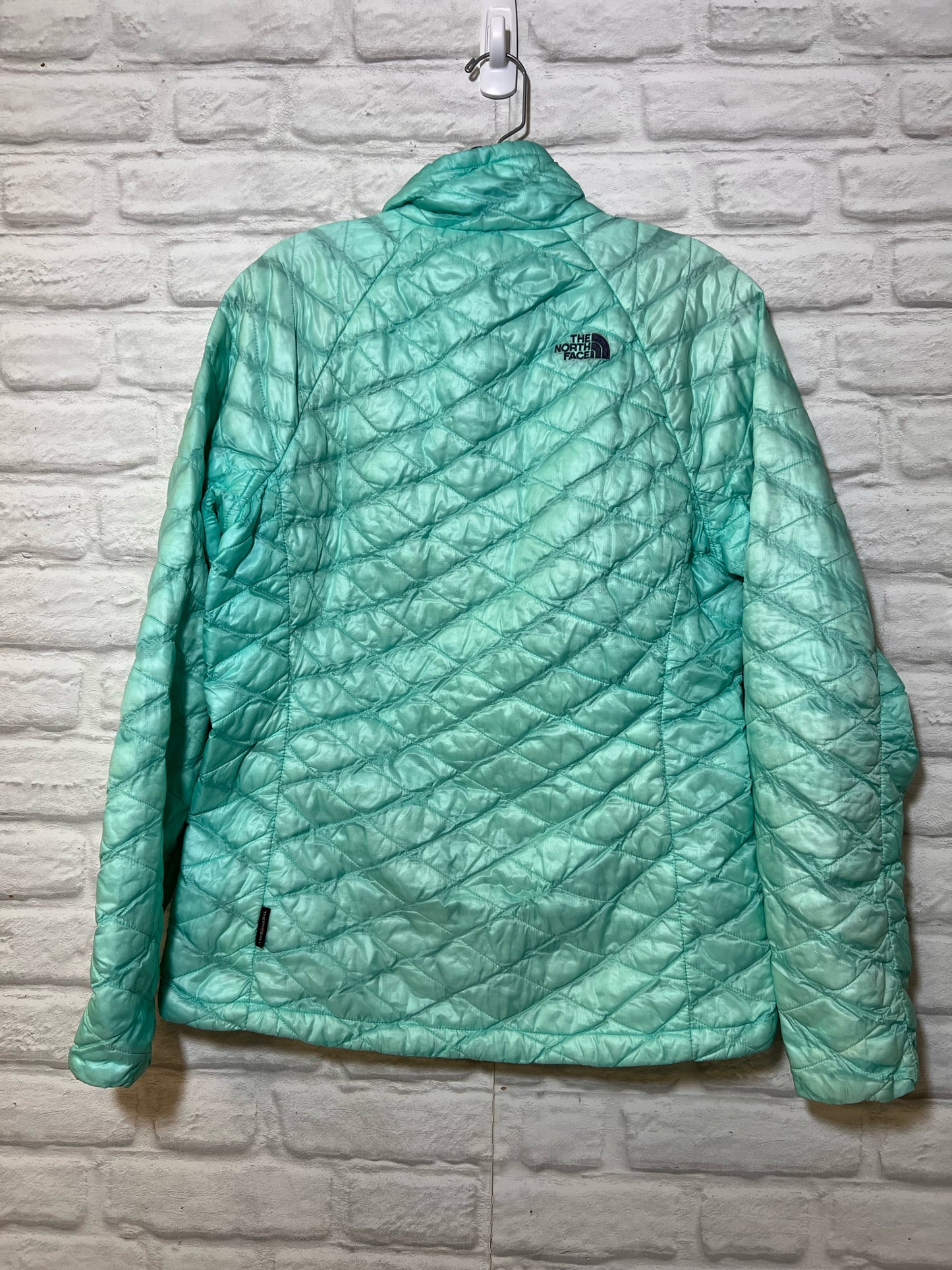 Size M The North Face Lightweight Quilted Jacket Light Blue