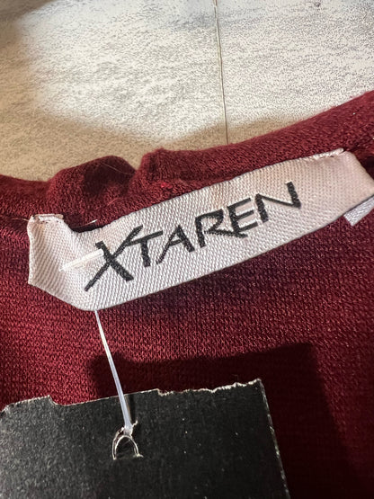 Size L XTaren Maroon Bow Front Cardigan