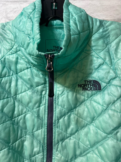 Size M The North Face Lightweight Quilted Jacket Light Blue