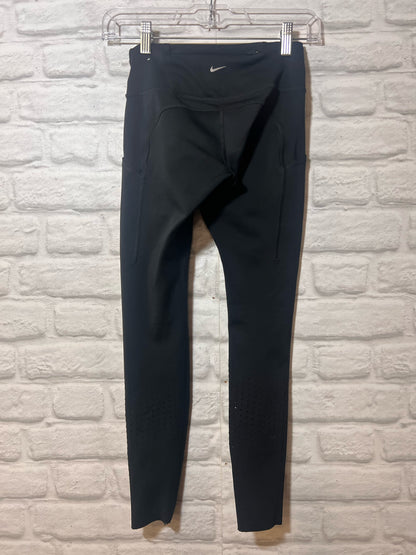 Nike Dri-Fit XS capri length leggings
