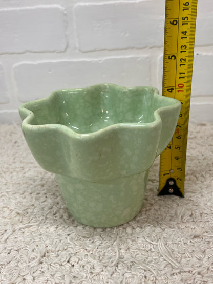 Imperial Pottery Mottled Mint Green Ruffled Flower Pot