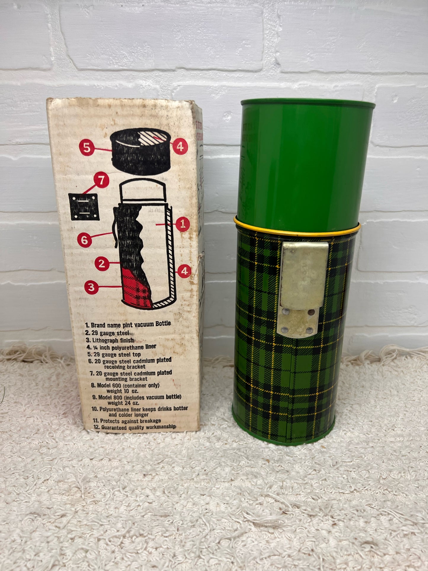 Sportsman Tag-a-long Green Plaid Thermos Container