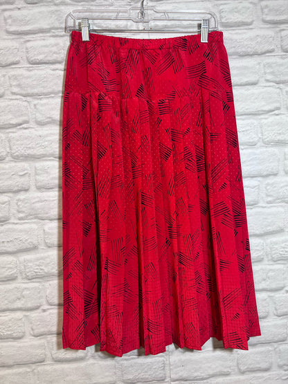 Size 10 Joan Carol Petites Vintage 80s Red & Black Pleated Skirt