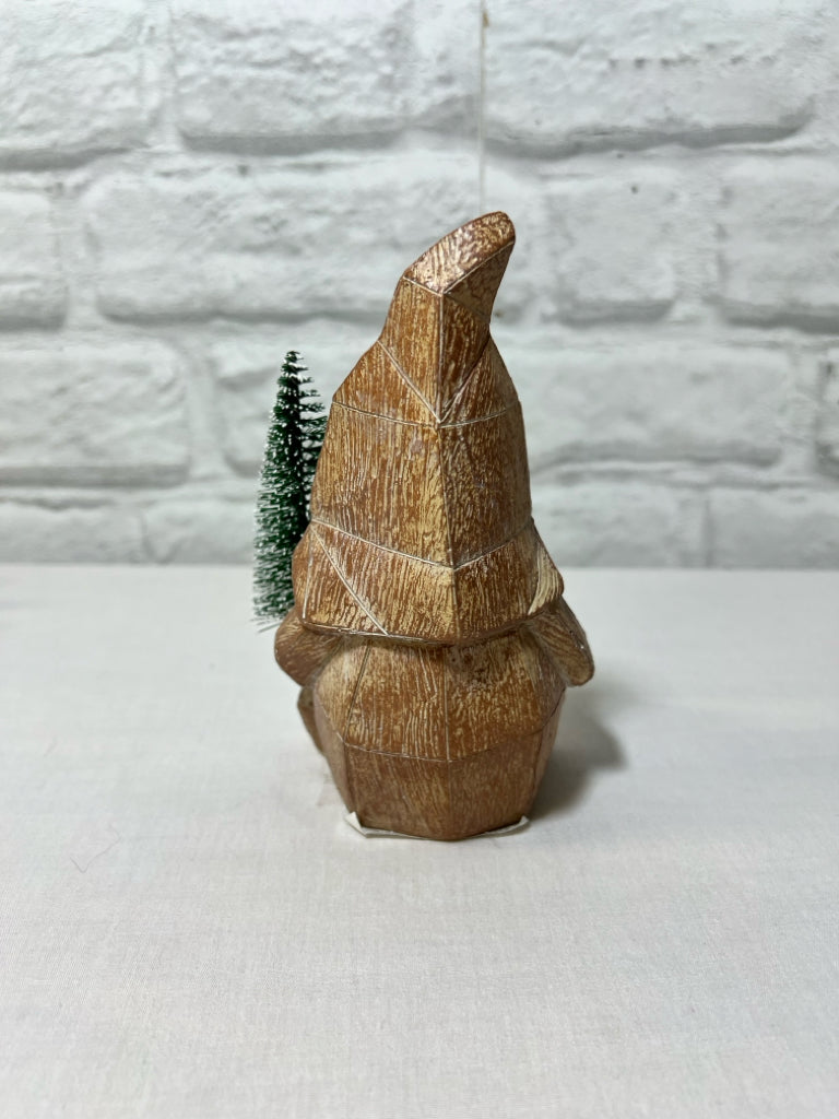 Faux wood carved gnome w/ bottlebrush tree