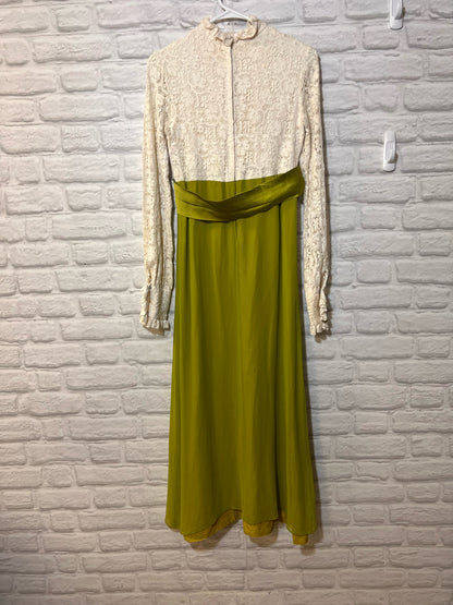 Green & White Vintage Prom/Bridesmaid Dress