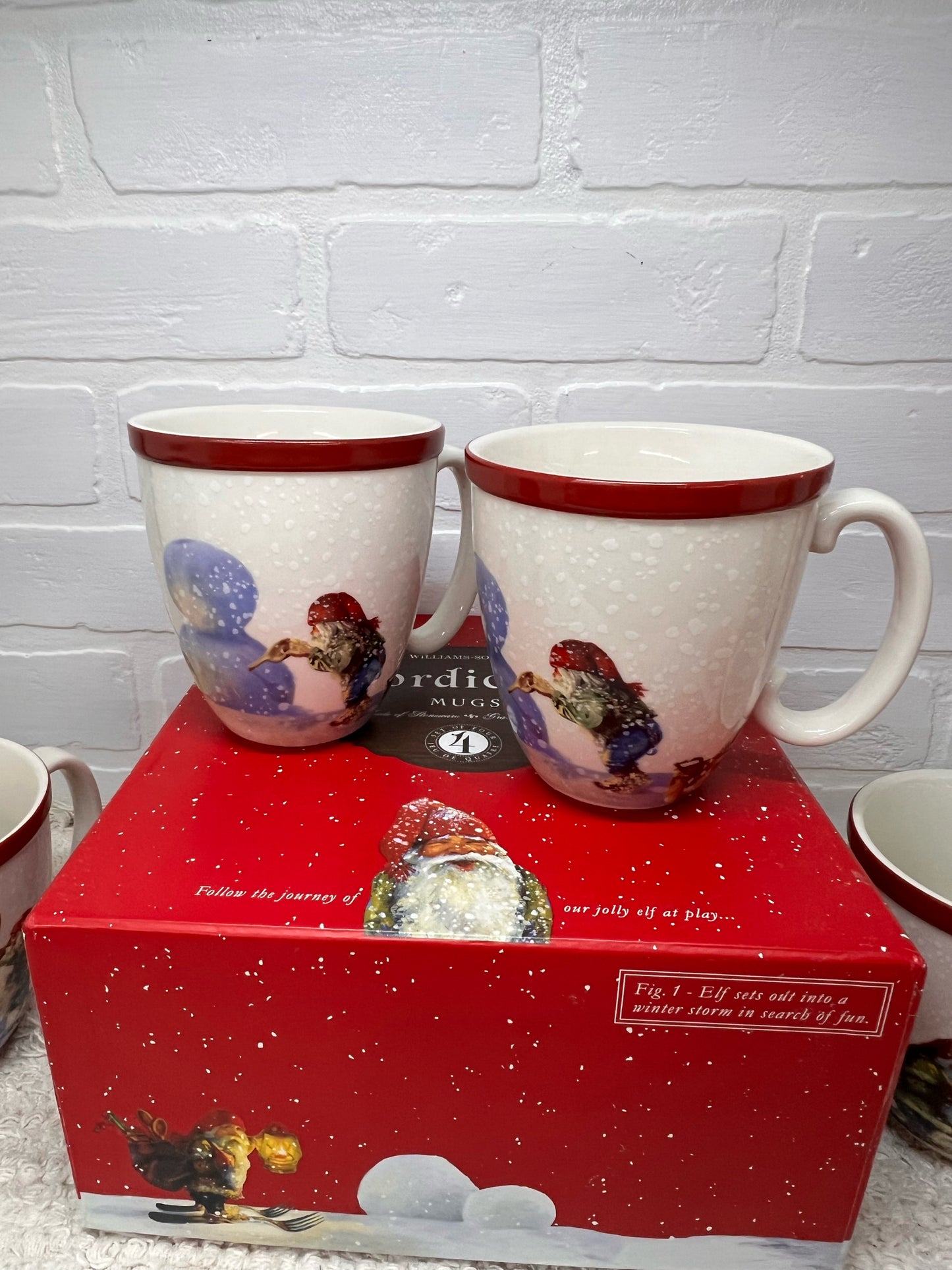 Williams-Sonoma Nordic Elf Mug Set (4)