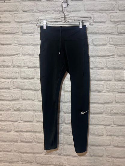 Nike Dri-Fit XS capri length leggings