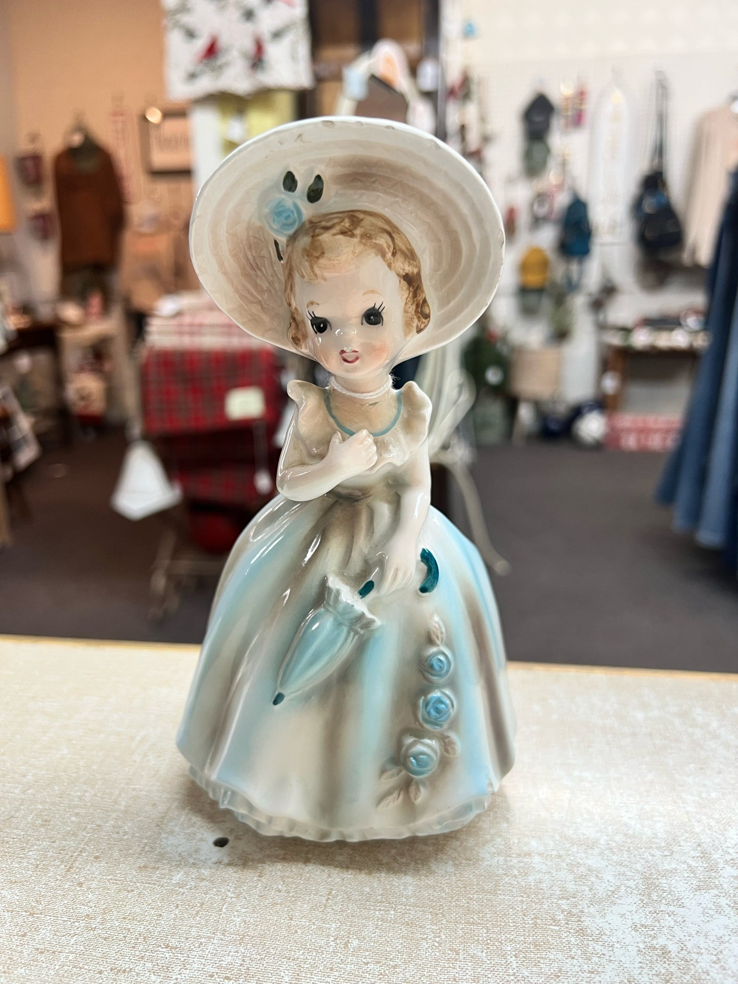 Vintage lady planter