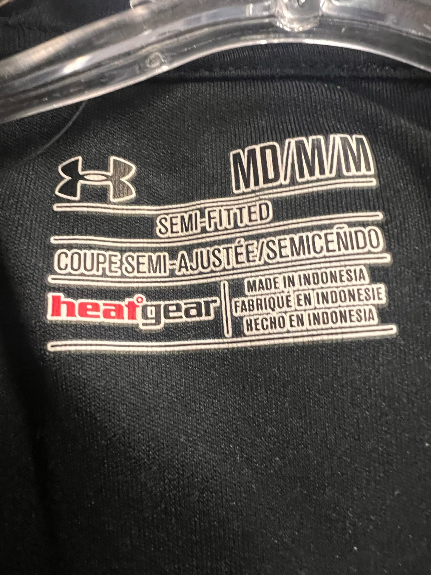 Size M Under Armour Black 1/4 zip pullover