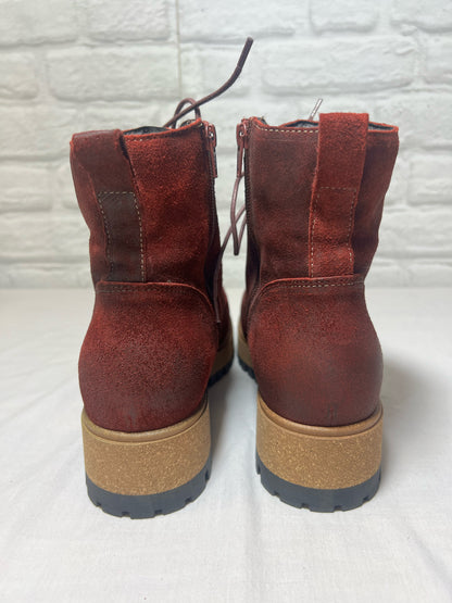 Taos Main Street style boots size 11-11.5 medium women's rugged garnet