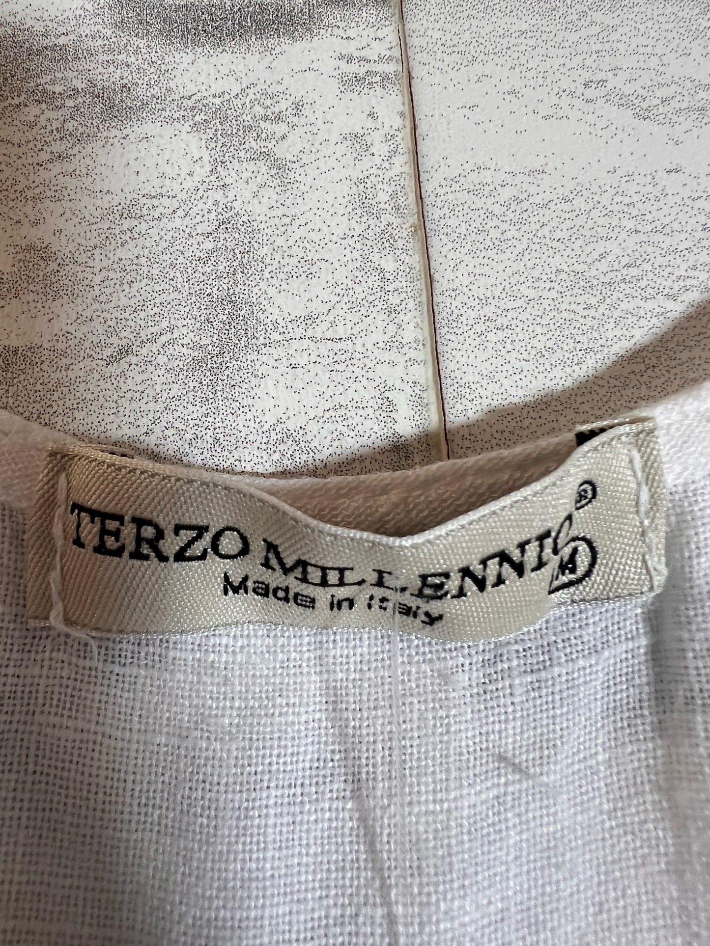 Size M Terzo Millennio 100% linen White Blouse