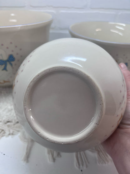 Aunt Rhody Goose 1980's Bowl Set