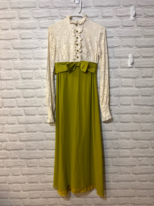 Green & White Vintage Prom/Bridesmaid Dress