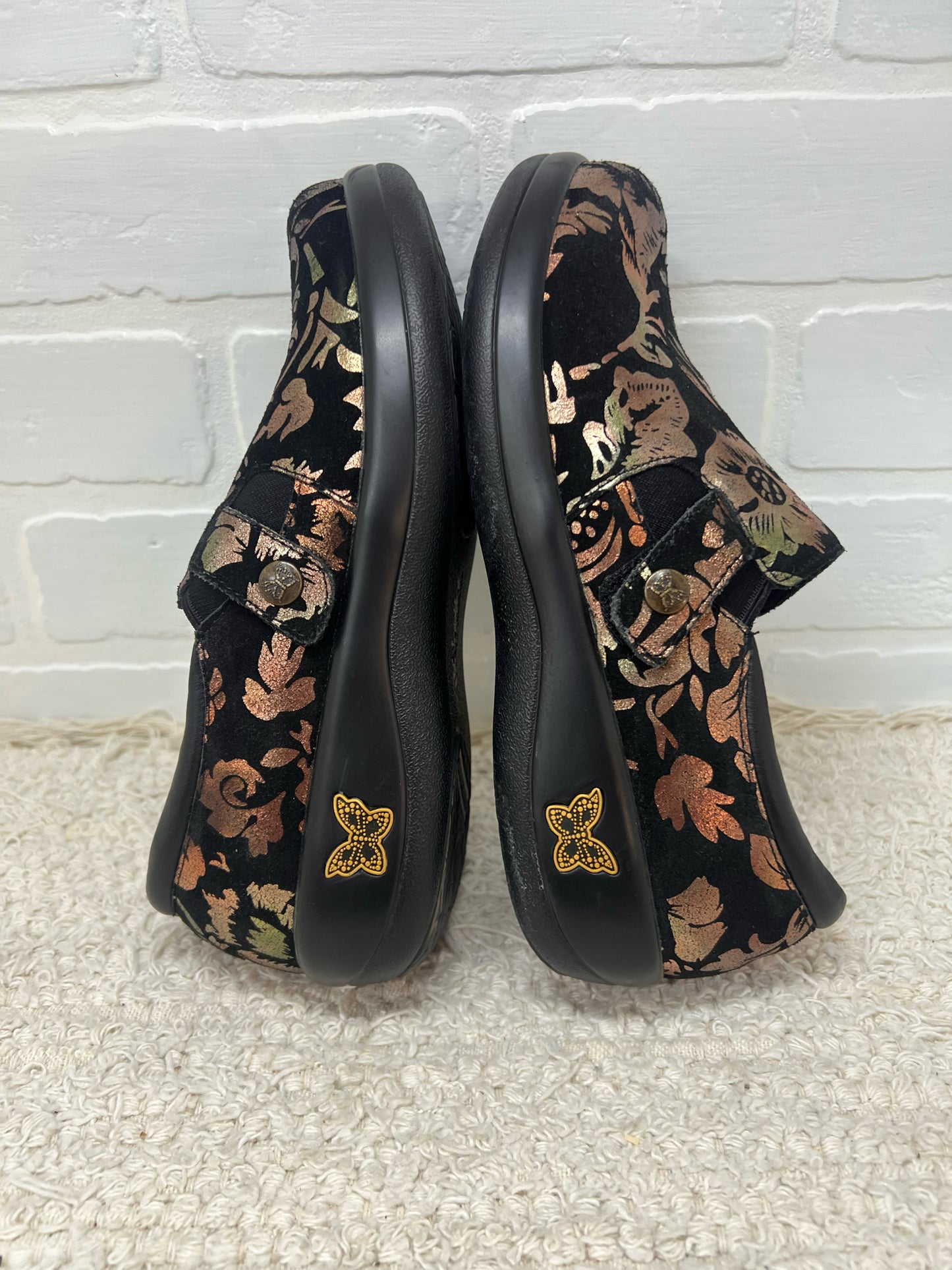 Shoe Size 36/6 Alegria Black Floral Embossed Casual Shoes