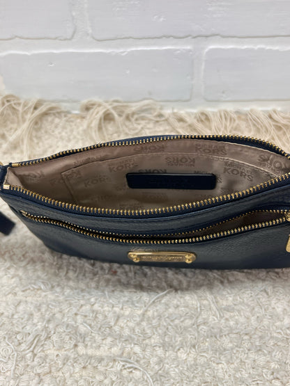 MICHAEL Michael Kors Wristlet Bag in Navy Leather