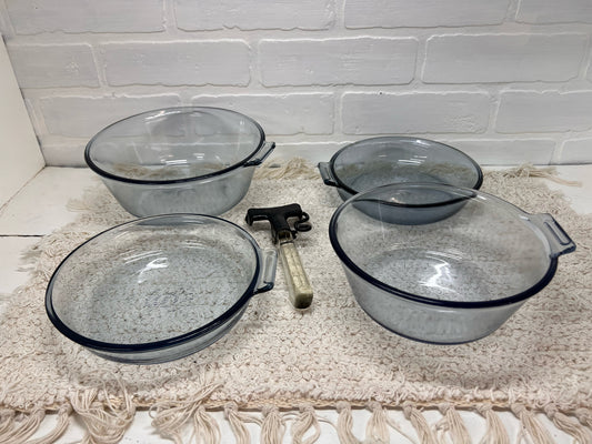 Pyrex Flameware Dish Set - 4 pieces plus handle