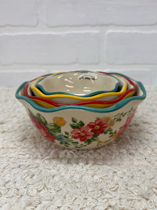 Pioneer Woman Nesting Measuring Bowl Set