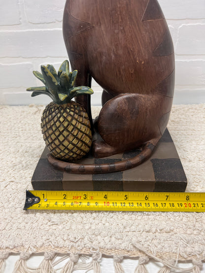 David Harden cat with pineapple statue