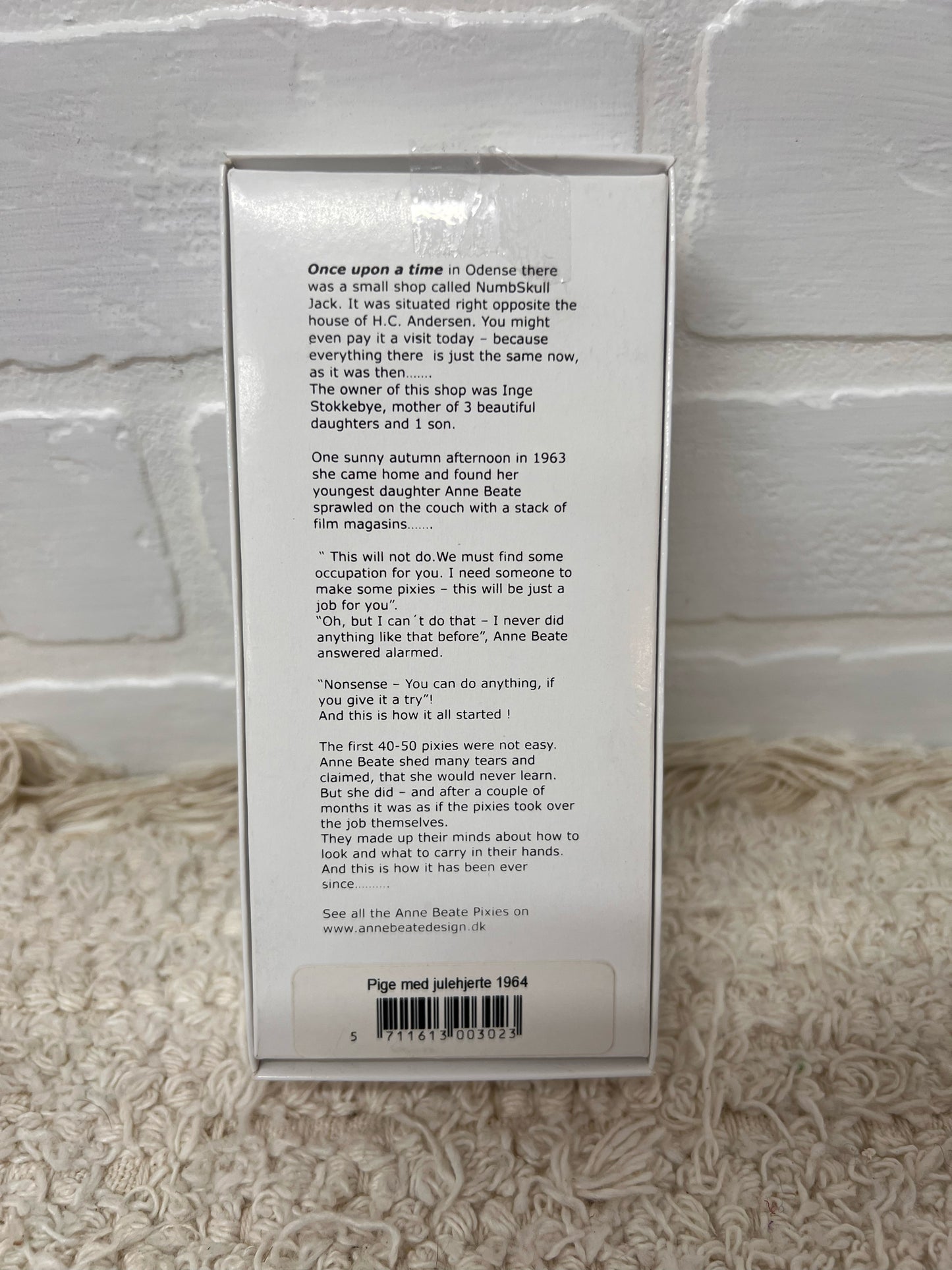 Anne Beate Danish Pixie (Nisse) Girl with Heart – Handmade Scandinavian Decor, New in Box