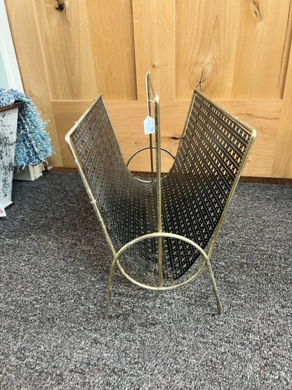 Vintage MA Vintage Magazine Rack