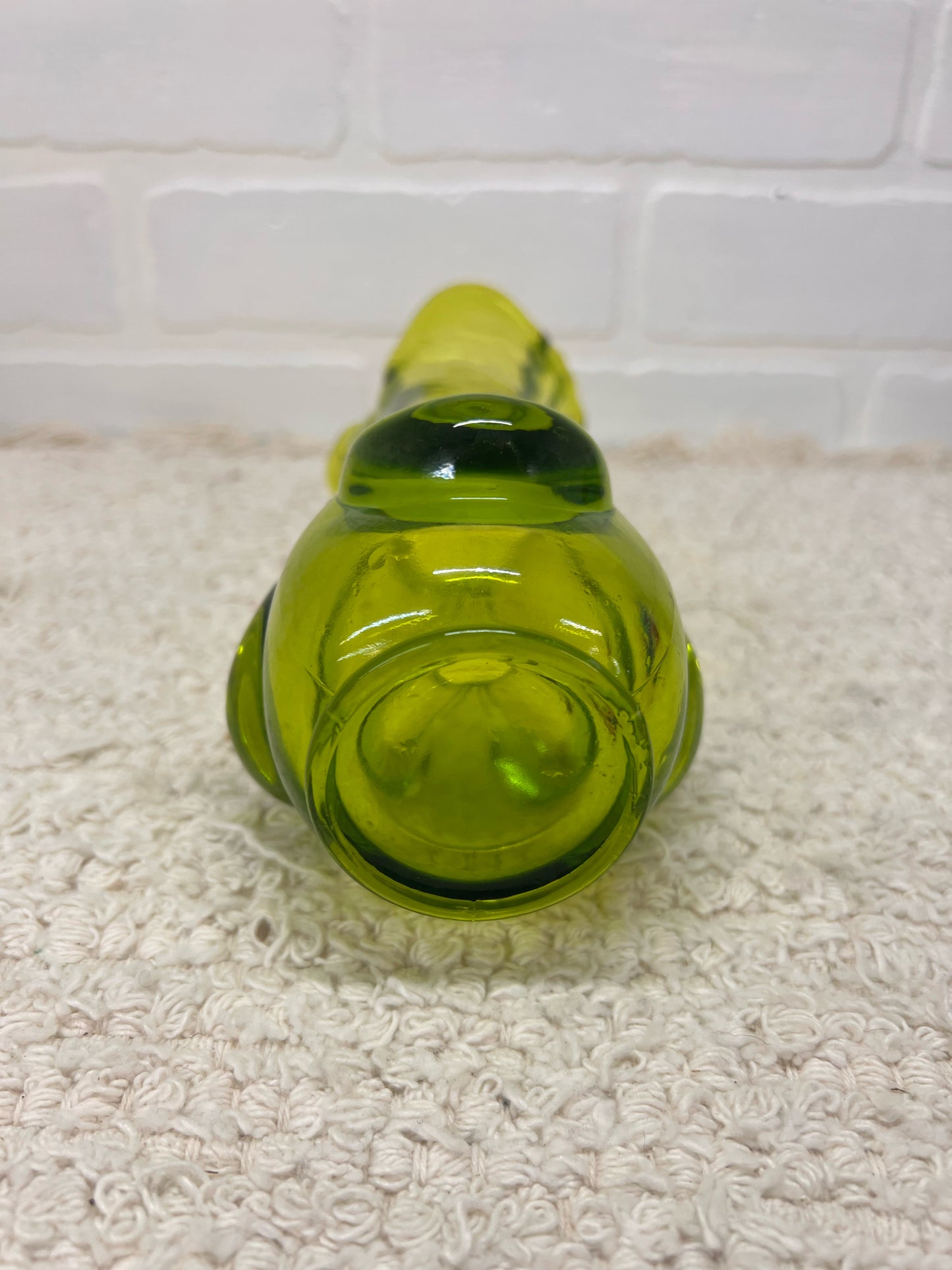 Viking Glass MCM Avocado Green Epic Drape Vase 8 Inch