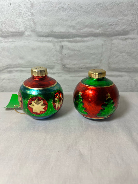 Living Quarters Salt & Pepper Shakers Christmas Ball