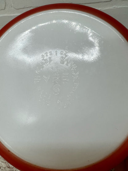 Pyrex Celtic Floral red lidded one quart casserole dish