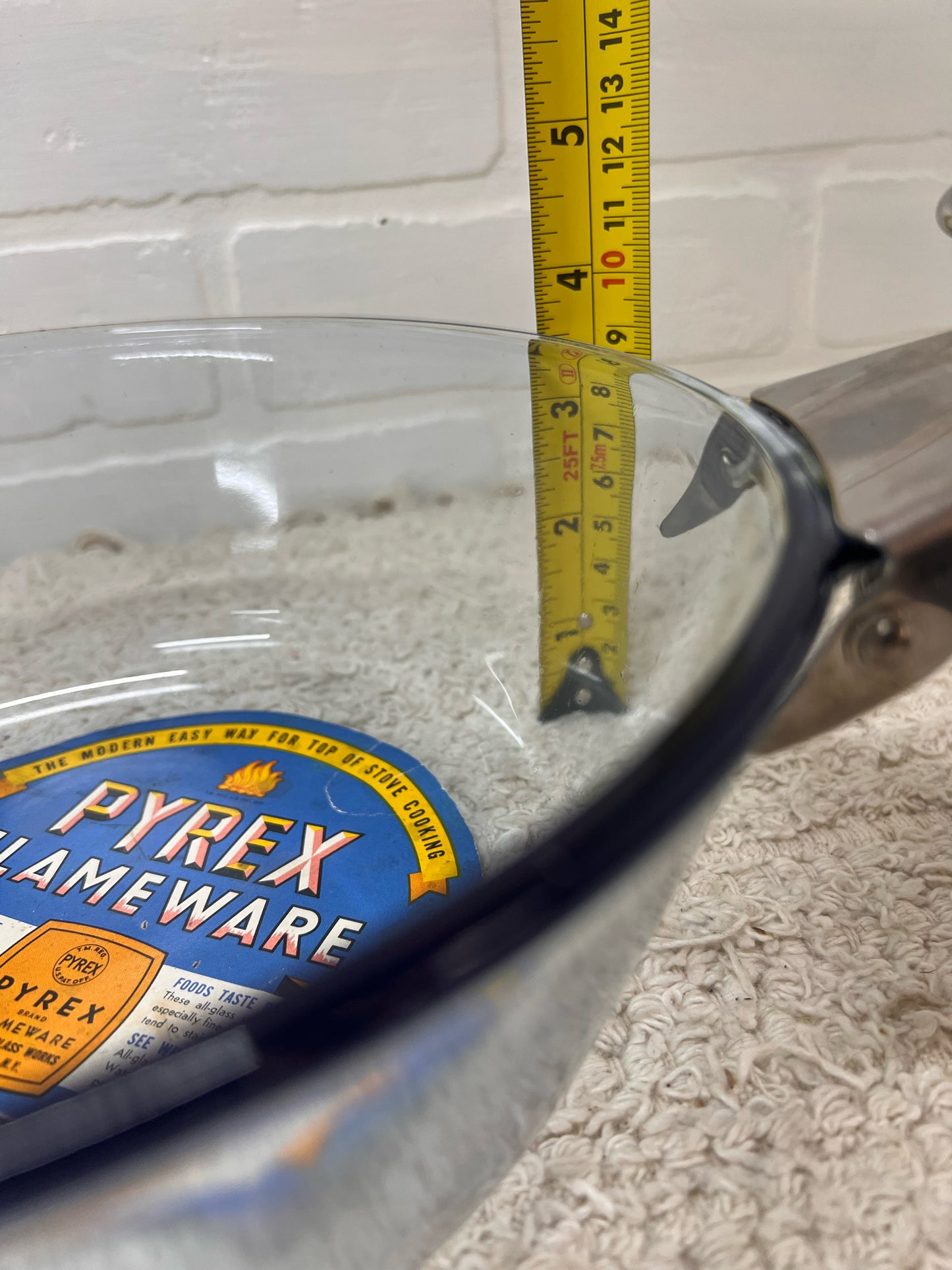 Vintage Pyrex saucepan with detachable metal handle