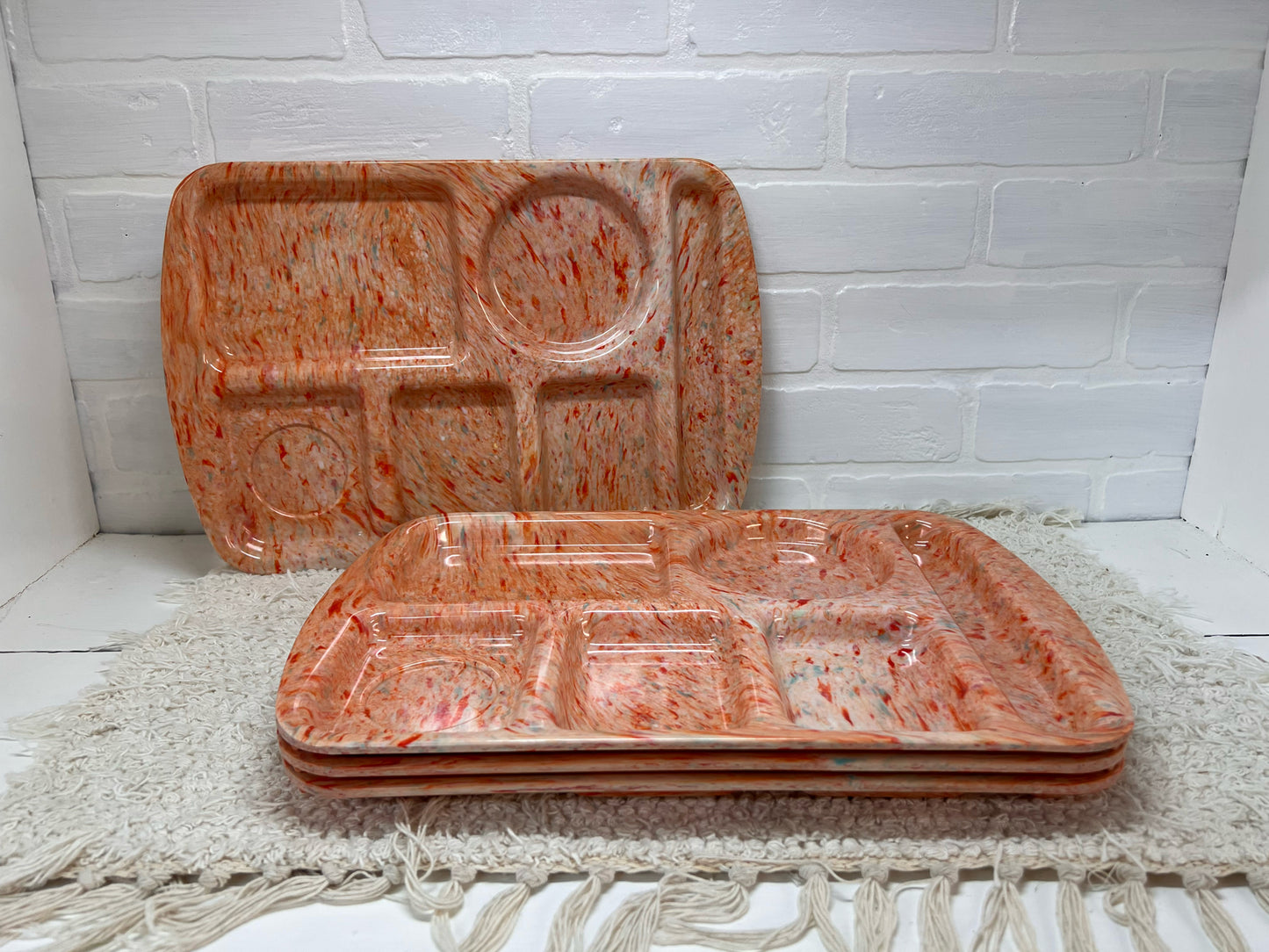 Prolon Lunch Tray Set (4) orange spatter/swirl pattern