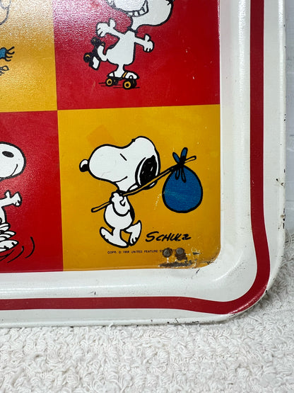 1950's Snoopy metal TV tray