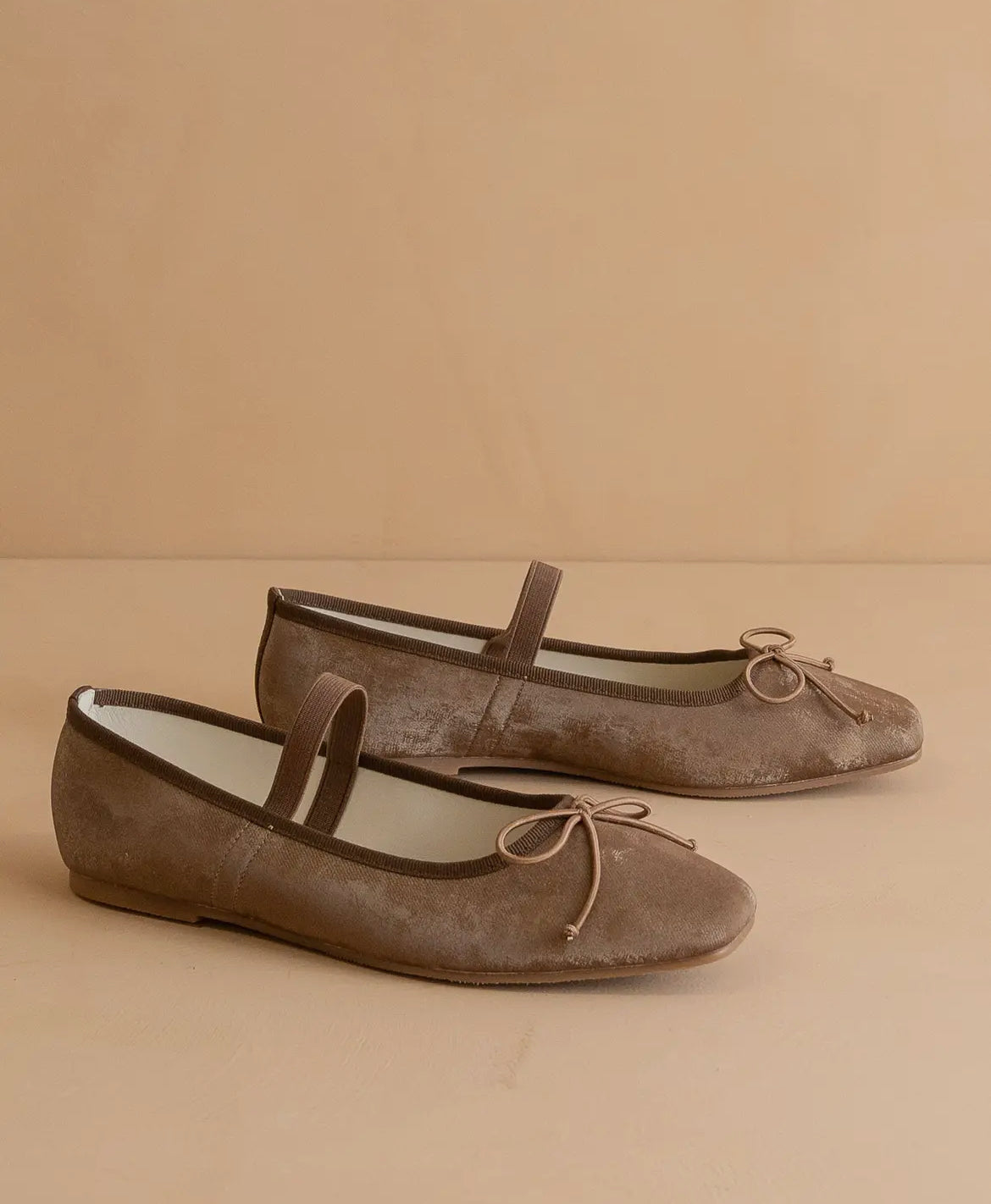 Oasis Society 'The London' Ballet Pointe Flat in Coffee
