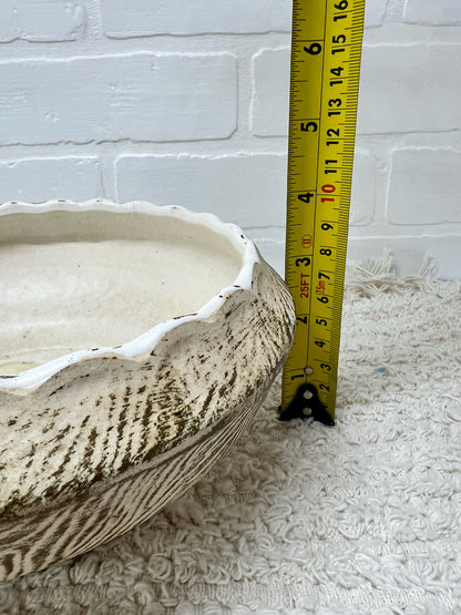 McCoy shallow bulb planter 1960's gold and cream bark pattern