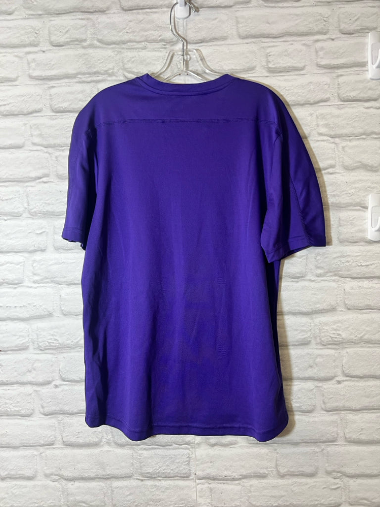 Size M NFL Minnesota Vikings Shirt