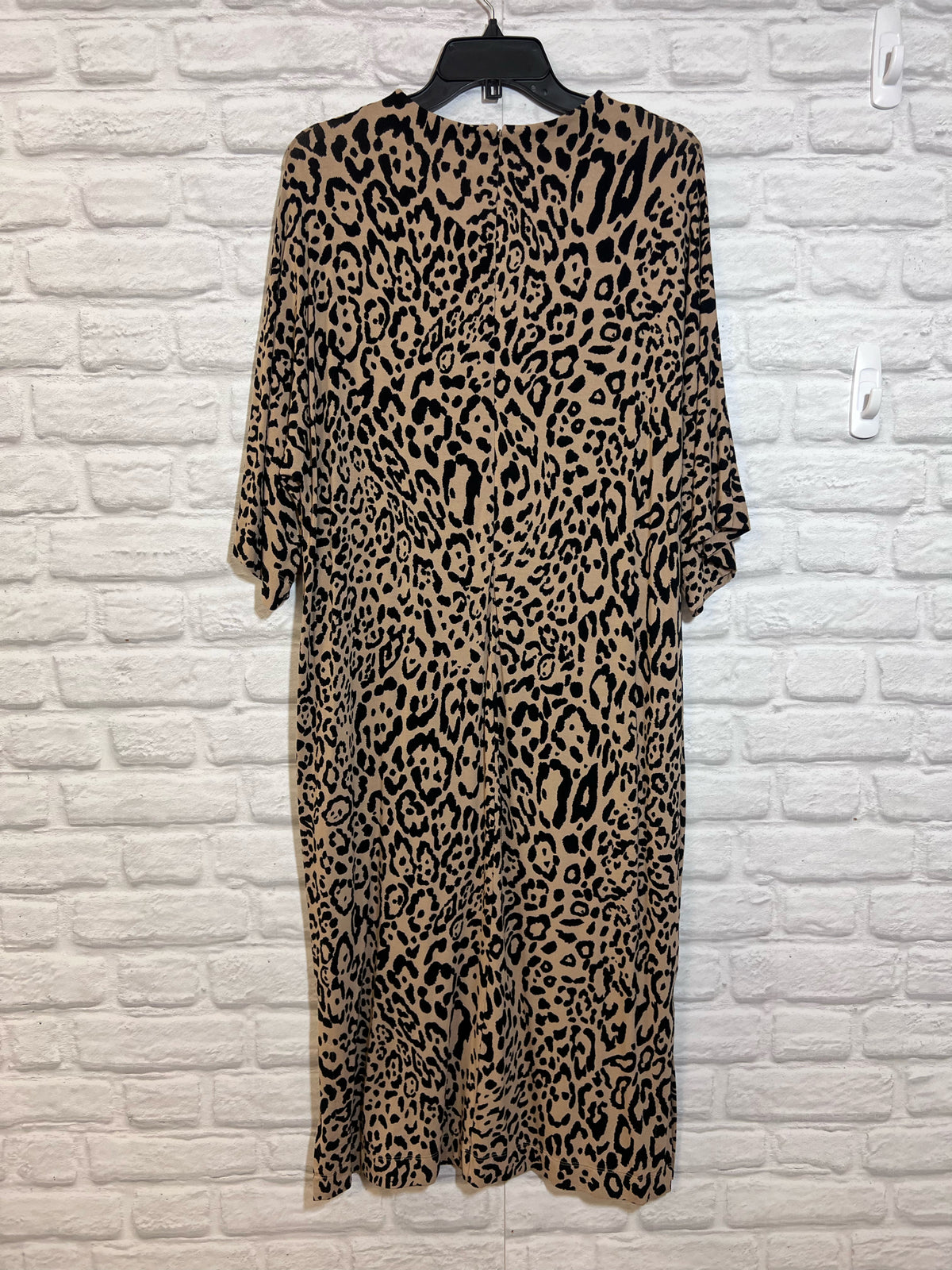 Size L Chico's Leopard Print Short Sleeved Knit Dress