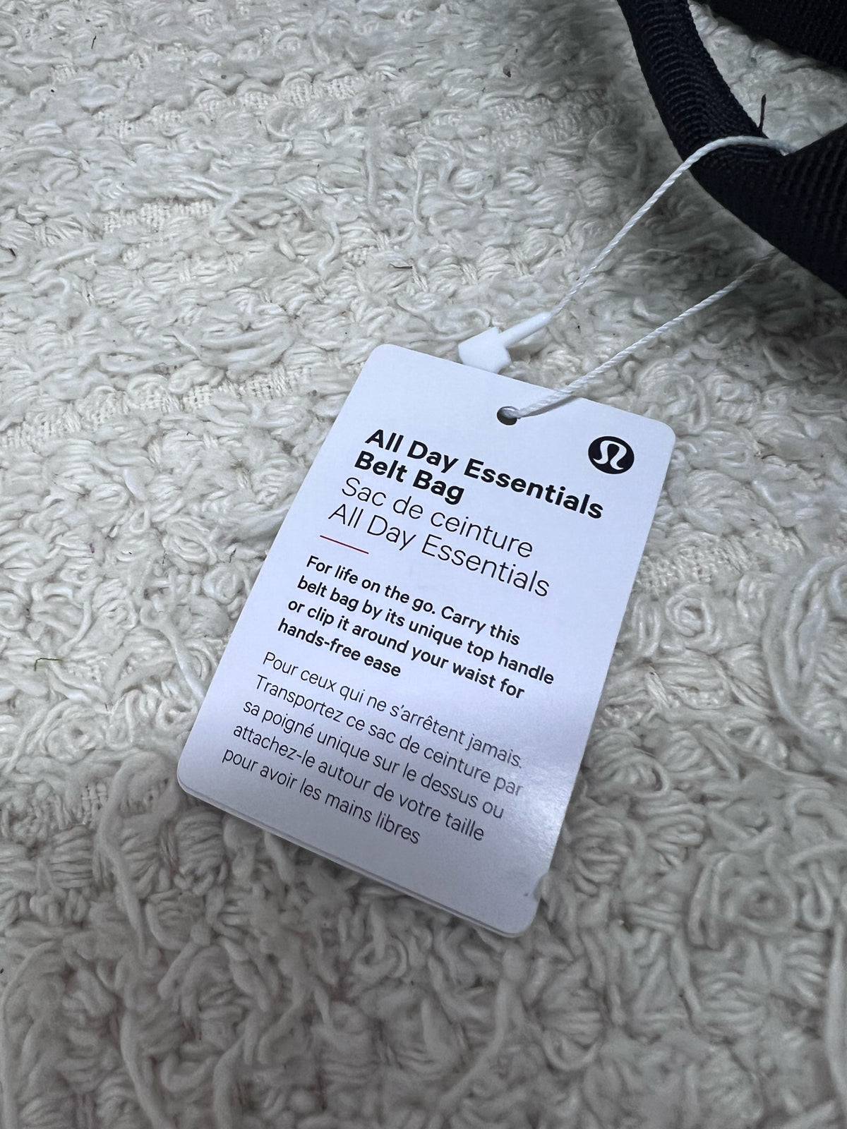 NWT Lululemon All Day Essentials Belt Bag in Black