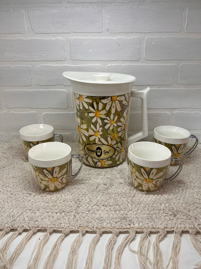 Thermo-Serv Lidded Pitcher w/ Four Mugs Green Daisy 1970's pattern