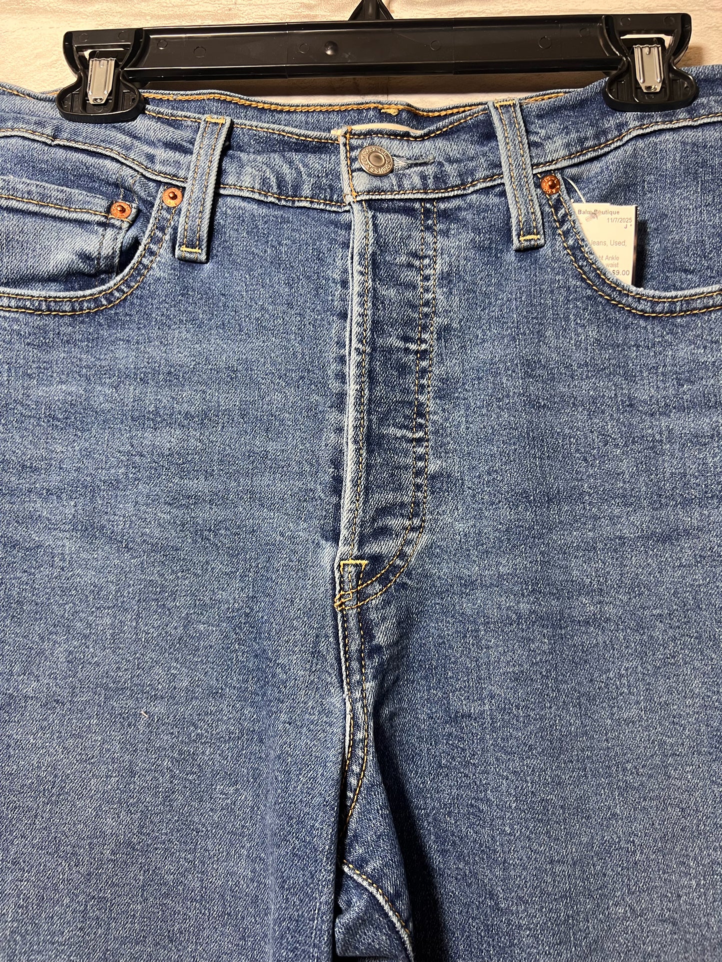 Levi's Size 29 Waist Ribcage Straight Ankle Jeans