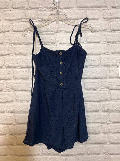 Speechless Size L NWT Romper in Navy eyelet facbric
